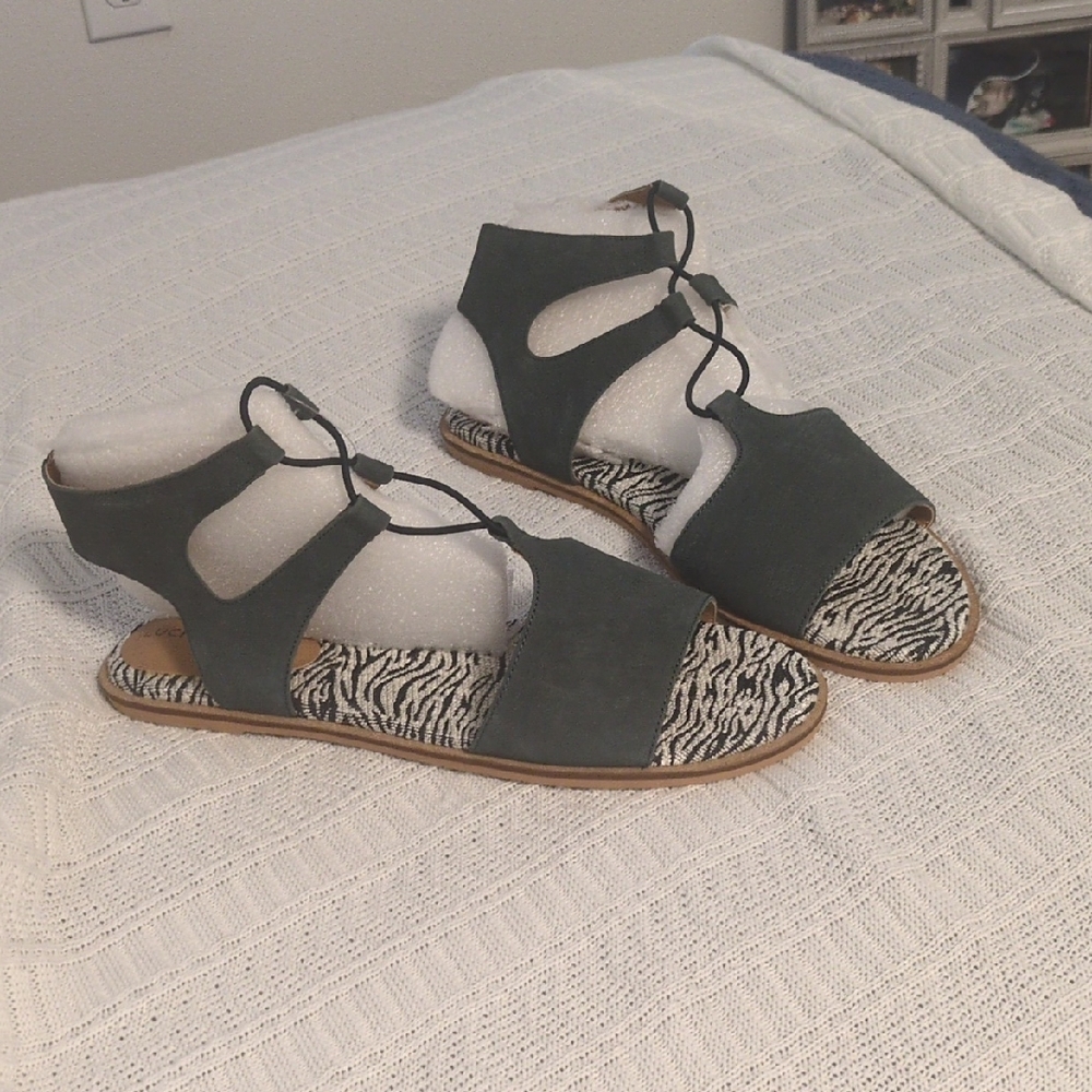 Lucky Brand Feray Gladiator Sandals - Stylish Comfort - Leather - Memory Foam